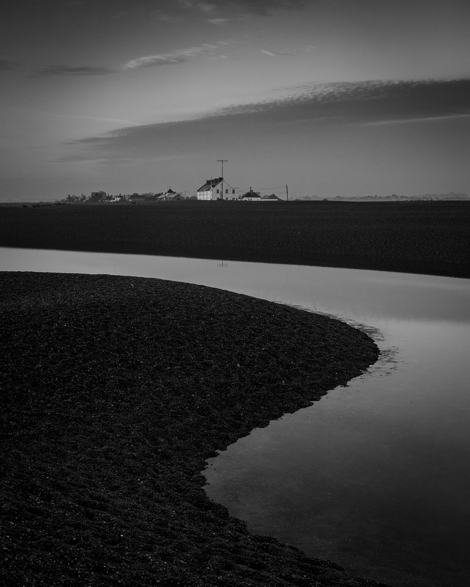 Saunter, Shingle Street