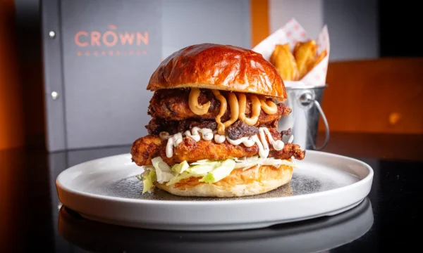 The Crown at Woodbridge - Dolly Parton Burger-2527 The Crown at Woodbridge - Dolly Parton Burger-2527